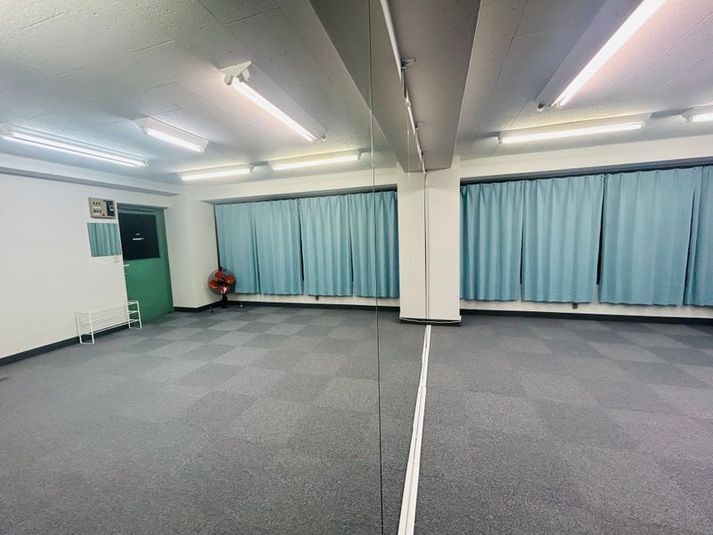 池袋4号店 - レンタルスタジオSunny 池袋4号店