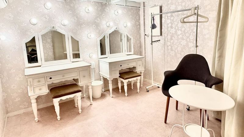 レンタル撮影スタジオ - 新宿ホワイトバックスタジオ