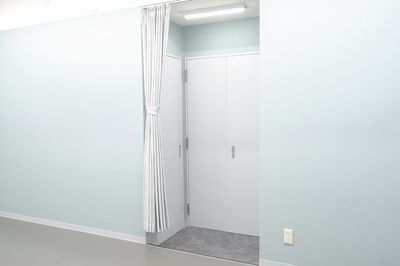 着替えスペース - Hina STUDIO(ヒナスタジオ)【新宿西口アネックス】 Hina STUDIO（新宿西口アネックス）【Bスタジオ】の室内の写真