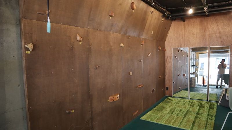 THREE CAPITALS ~Sharing Space~ - シェアスペース「THREE  CAPITALS」