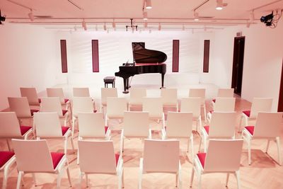 ホール横7メートル・縦14メートル - ミュージックホール　奏 ミュージックホール奏の室内の写真