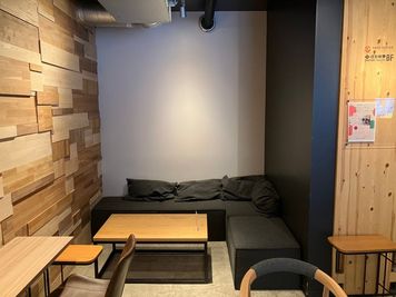 カフェピアッザ レンタルスペースの室内の写真