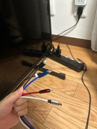 スマホなど各種充電ケーブル - 水天宮シアタールーム 水天宮2分85インチ液晶🚿シャワー🎬映画鑑賞🏠24Hデートの設備の写真