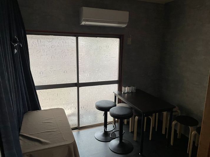 ワークスペース - Hookahs Dining