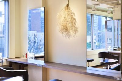 薬剤付きシェアサロン｜サロンワークステーション渋谷 薬剤付きシェアサロン｜サロンワークステーション渋谷【見学受付中】の室内の写真