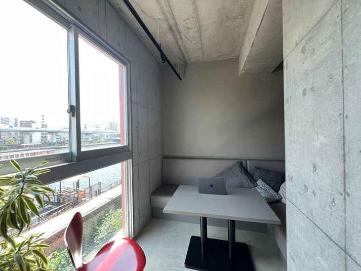 バーカウンター付き飲食店 - ReBAR