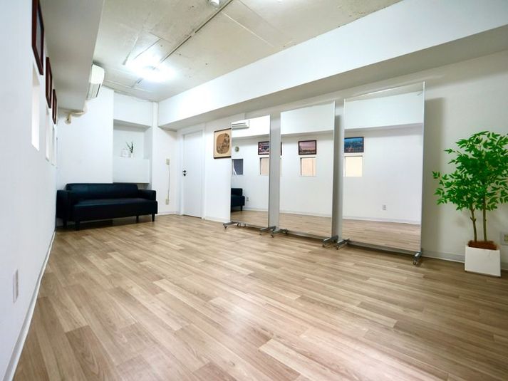 【B－305】軍艦スタジオ - 【軍艦スタジオB】新宿・歌舞伎町・駅近1分・職安通り