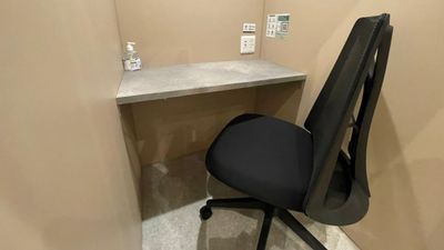 【CHATBOXポートライナー神戸空港駅】No.2　Web会議・通話に最適/Wi-fi/電源あり - CHATBOX ポートライナー神戸空港駅