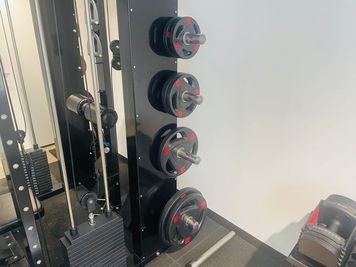 スミスマシン重り - DB Gym DBGym-Koenji-〖B〗の室内の写真