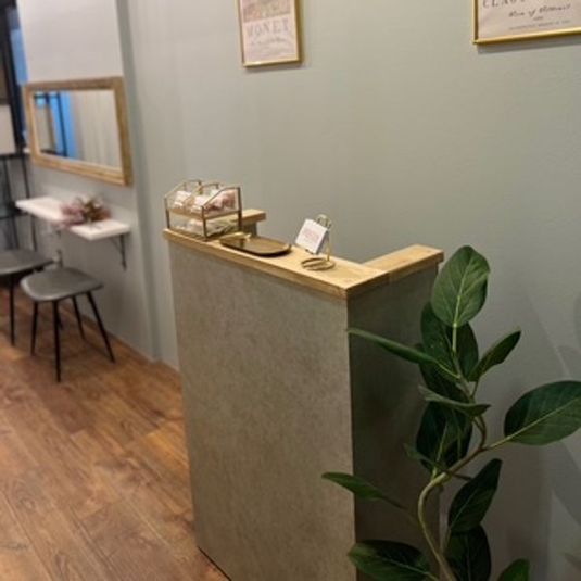 【女性専用】エステ・鍼灸・整体・幅広メニューに対応の施術スペース - PRERY