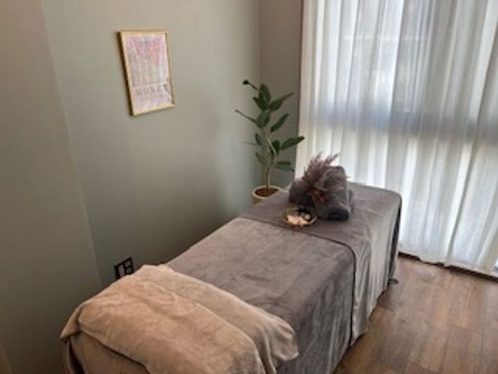 【女性専用】エステ・鍼灸・整体・幅広メニューに対応の施術スペース - PRERY