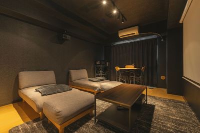 740_CINEMA上野3rd レンタルスペースの室内の写真