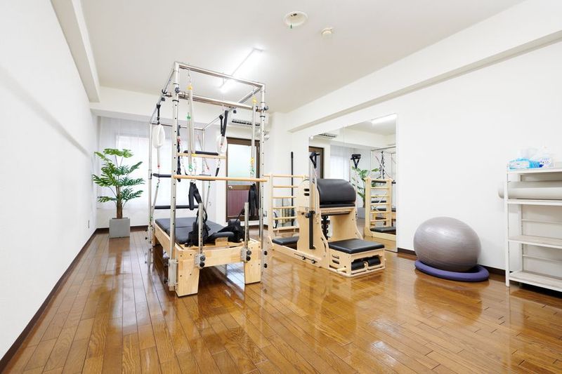 YOKOHAMA Pilates studio bel. 1号店 - ピラティススタジオ bel.（ベル）