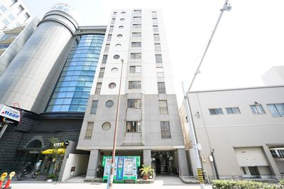 名進研さんの右隣のビルとなります - レンタルスタジオ　Palette名古屋店の外観の写真