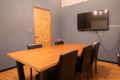 TECH I.S. Coworkingの室内の写真