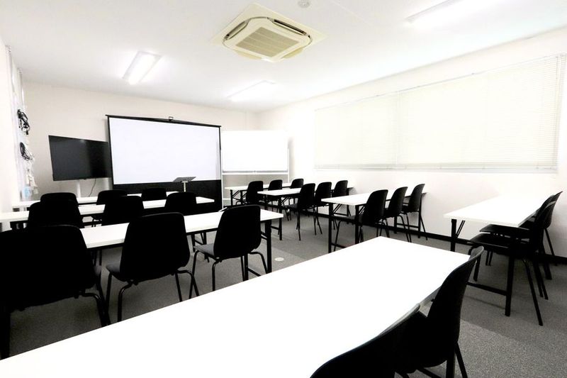 COCO会議室★新大阪2号店 《COCO会議室新大阪2号店》の室内の写真