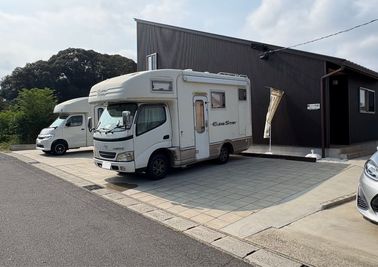 駐車場 - 瀬戸ワーケーション　わびくらの里 天然無垢材の家　まるまる1棟レンタルスペースのその他の写真