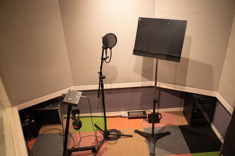 MONOLITHIC STUDIO - MONOLITHIC STUDIO