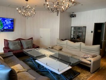 ホステルイルファーロ久留米 🎉ホテル内の個室スペース- ホステルイルファーロ久留米 - の室内の写真