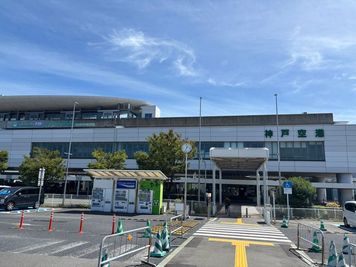 CHATBOX ポートライナー神戸空港駅 【CHATBOXポートライナー神戸空港駅】No.2の外観の写真