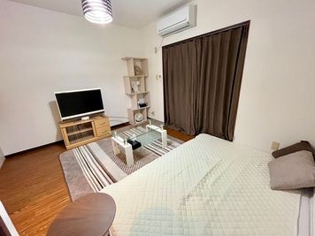 【阪急西宮北口/徒歩５分】ホットプレート🍳 食器付 【西宮北口:Hygge room】西宮北口駅 徒歩5分🚶の室内の写真