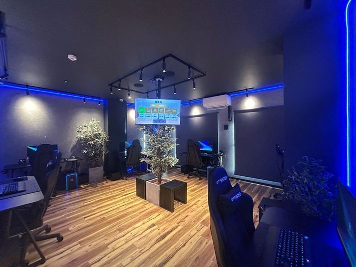 【PLAY SPACE】お部屋貸し切り - SHARE BLUE一宮