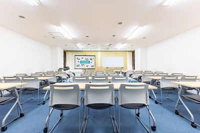 内装写真／スクール（デフォルト） - 東京会議室 五反田CC 東京会議室五反田カンファレンスセンターの室内の写真
