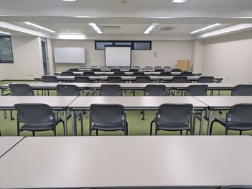 仙台松井ビル 7階会議室の室内の写真