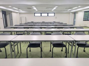 仙台松井ビル 7階会議室の室内の写真