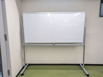 仙台松井ビル 7階会議室の室内の写真