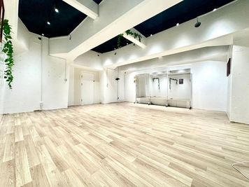 【軍艦スタジオB】新宿・歌舞伎町・駅近1分・職安通り 【B－201】軍艦スタジオの室内の写真