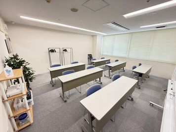 【豊橋駅前 TB4F-G会議室】 豊橋駅前 TB4F-G会議室の室内の写真