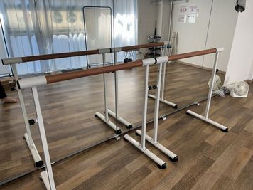 バレエバーをご用意しております。 - レンタルスタジオNONO　加古川駅前店の設備の写真
