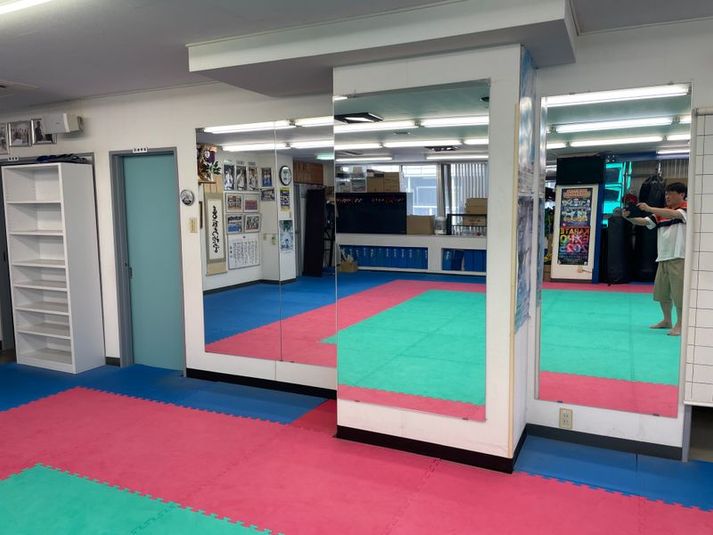 トレーニング・音響機材つきレンタルスペース、スタジオ - レンタルスペース　STRASHストラッシュ