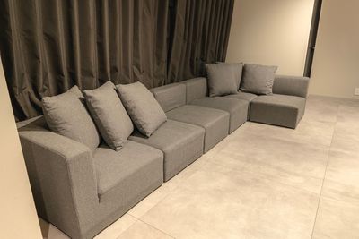 727_SpemoLOUNGE新橋の室内の写真