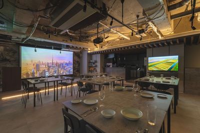 727_SpemoLOUNGE新橋の室内の写真