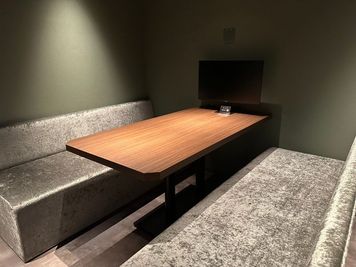 おしゃれな雰囲気が好評です。 - BasisPoint 八王子店 【6名BOX席A】八王子エリアの室内の写真