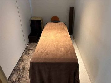 【豊田市駅徒歩2分】備品充実のプライベートサロンが私のサロンに。エステ・整体・マッサージに【スペース2】minoriba - minoriba_豊田市駅前店