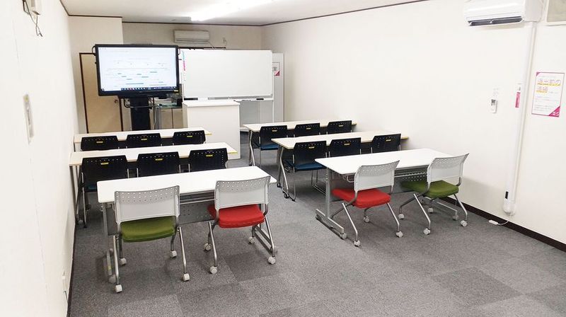 多摩地区最大級【30名】着席できる貸し会議室　小金井スペース - 多摩最大級「30名」着席 駅徒歩1分 駐車場10秒 備品利用無料