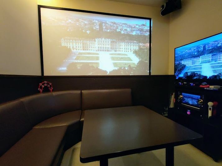 カラオケ　プロジェクタールーム - カラオケ コート・ダジュール上越店