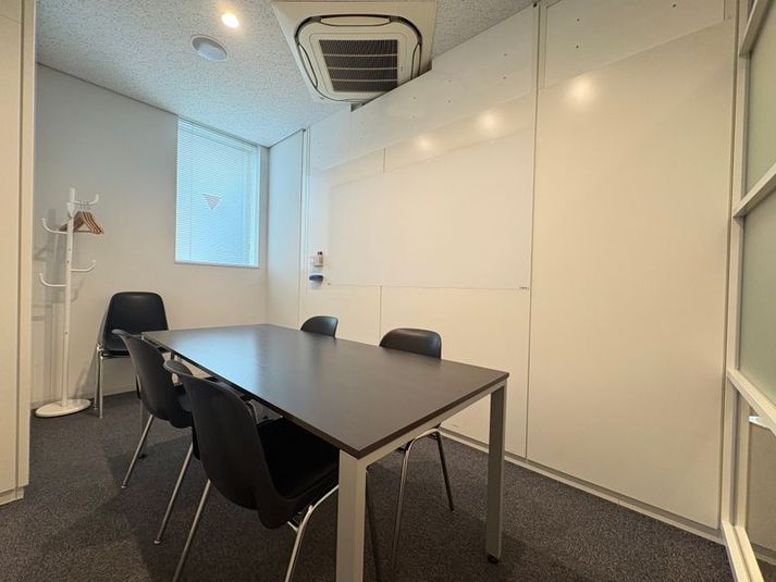 レアル会議室 会議室1の室内の写真