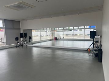 B.I.G. DANCESTUDIO 『Aスタジオ』イベント ダンス 余興 カルチャースクール ／貸切の室内の写真
