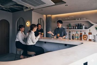 学芸大学駅付近のお洒落なBARです✨
撮影利用も可能です📸 - Relax BAR 学芸大学 Relax BAR 学芸大学｜イベント・撮影利用📸の室内の写真