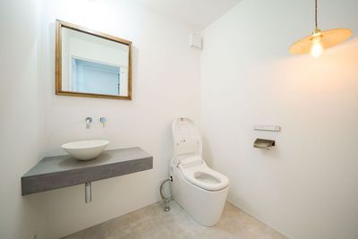 トイレ - フォトサービスお写んぽスタジオ 自然光が自慢の撮影スタジオの室内の写真