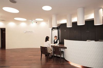 千葉センター グランドピアノ防音部屋　１番教室の室内の写真