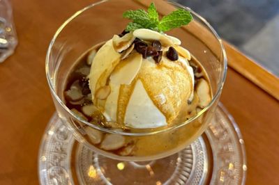 cafe & bar SUU 東京スカイツリー前（押上駅）から徒歩2分の Cafe & Barの室内の写真