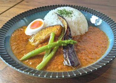 cafe & bar SUU 東京スカイツリー前（押上駅）から徒歩2分の Cafe & Barの室内の写真