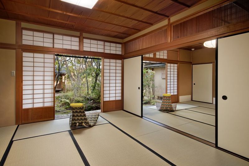 Tea House板持 - Tea House板持