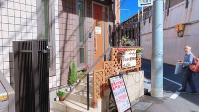 こちらの建物になります。 - minoriba_大久保駅百人町一丁目店 レンタルサロンの外観の写真