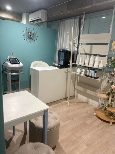 キャビテーション、シミプラズマネオ付きリラクゼーションルーム - キャビテーション付　リラクゼーションサロン